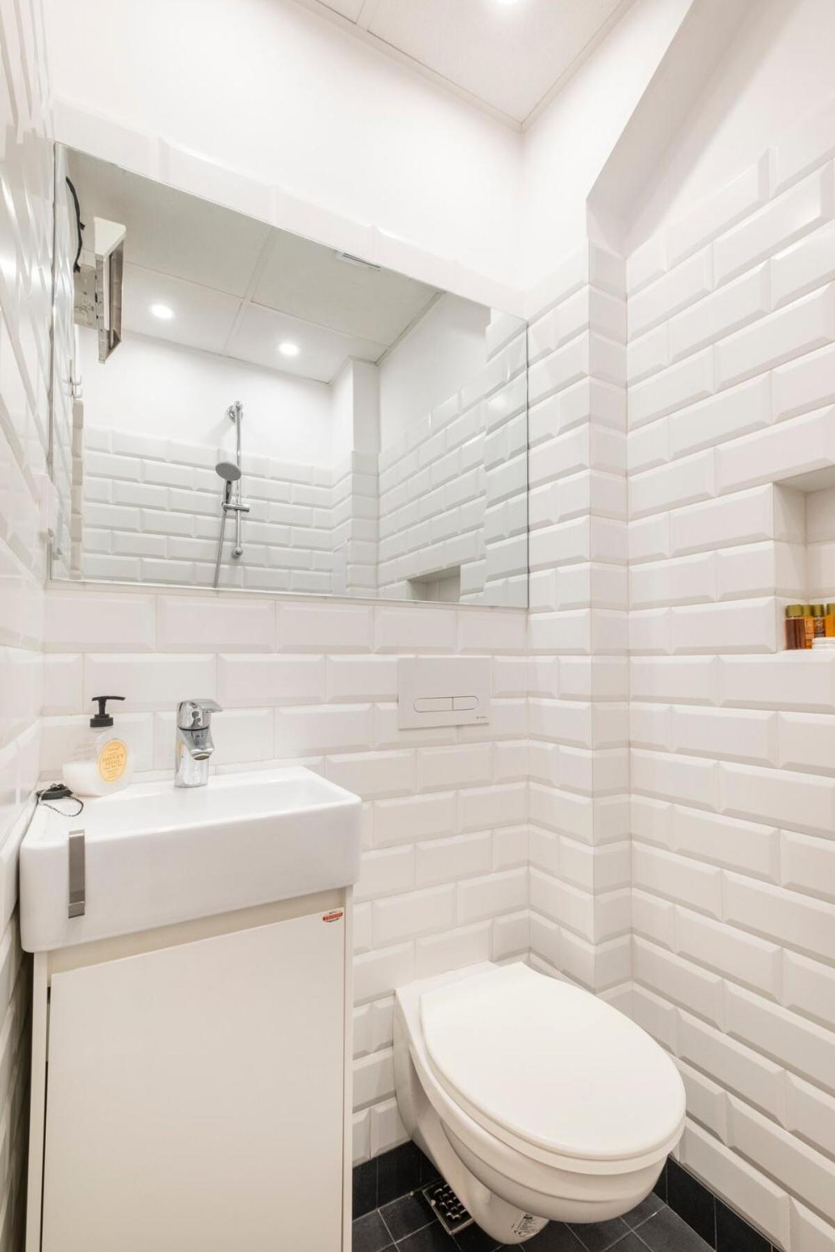 Apartment Centre 1 Bedroom Next To Vitosha Blvd. *